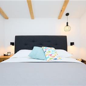 Studio Apartment in Dubrovnik Old Town, Sleeps 2